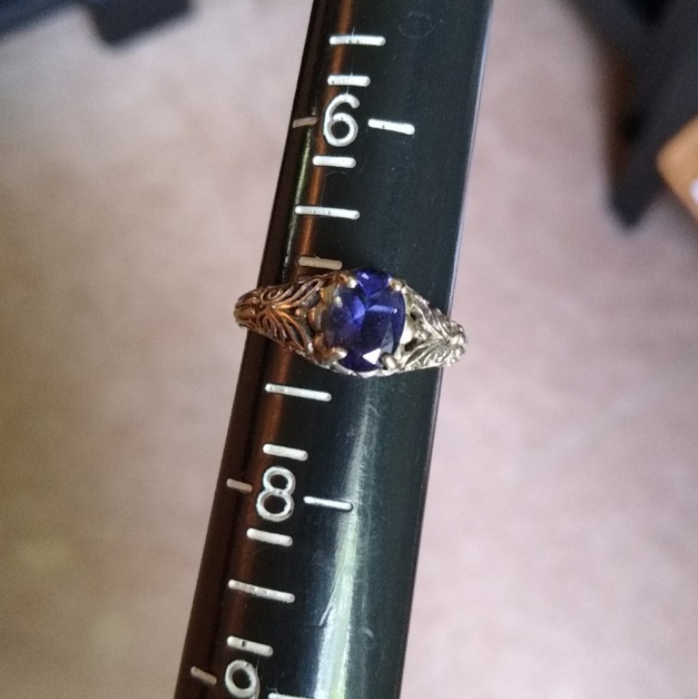 Womens sterling silver amethyst ring